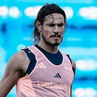 Crudo mensaje de Cavani en medio de las dudas por su vuelta: "Las cosas que pasan..."