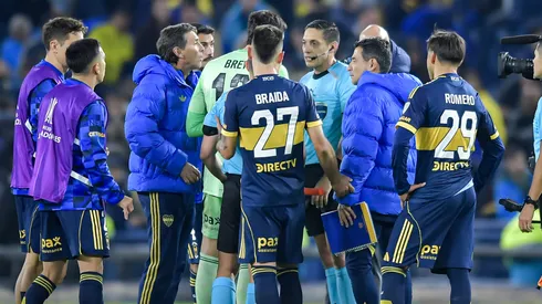 Hay enojo en Boca por el desempeño del arbitraje.