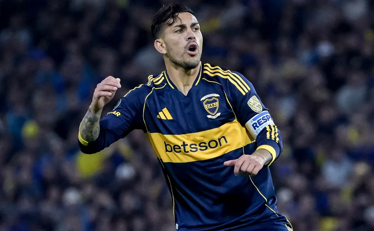 Paredes respaldó a dos referentes del vestuario de Boca: 