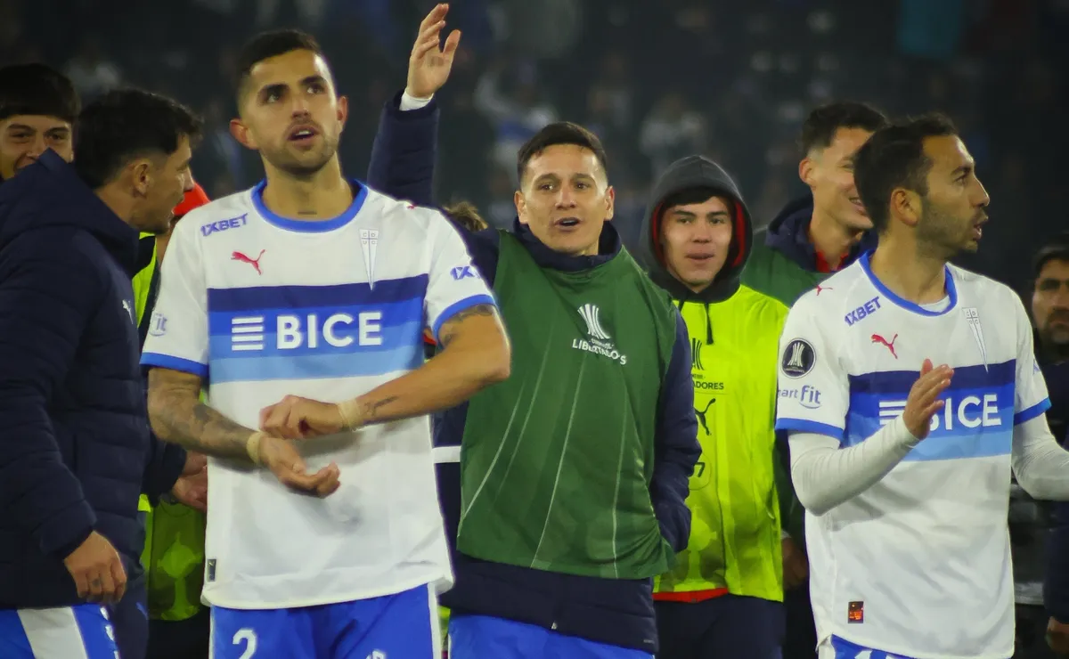 Universidad Católica calienta la previa ante Boca: 