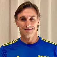 El Flaco Schiavi reveló a qué figura de Boca le pegaba en los entrenamientos “por canchero”: “Me tiraba caños”
