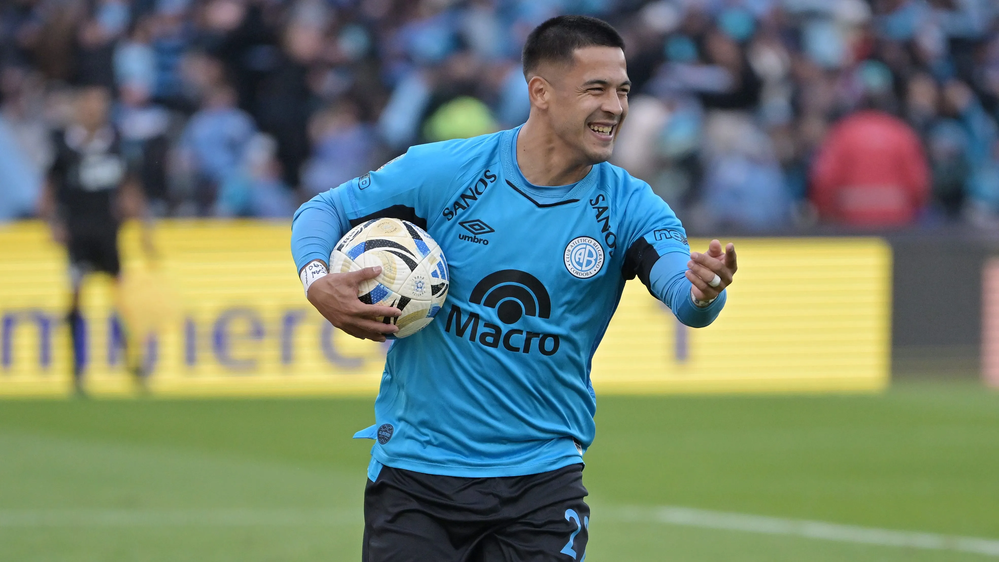 Los hinchas de Boca pidieron por “Uvita” Fernández. Foto: Getty