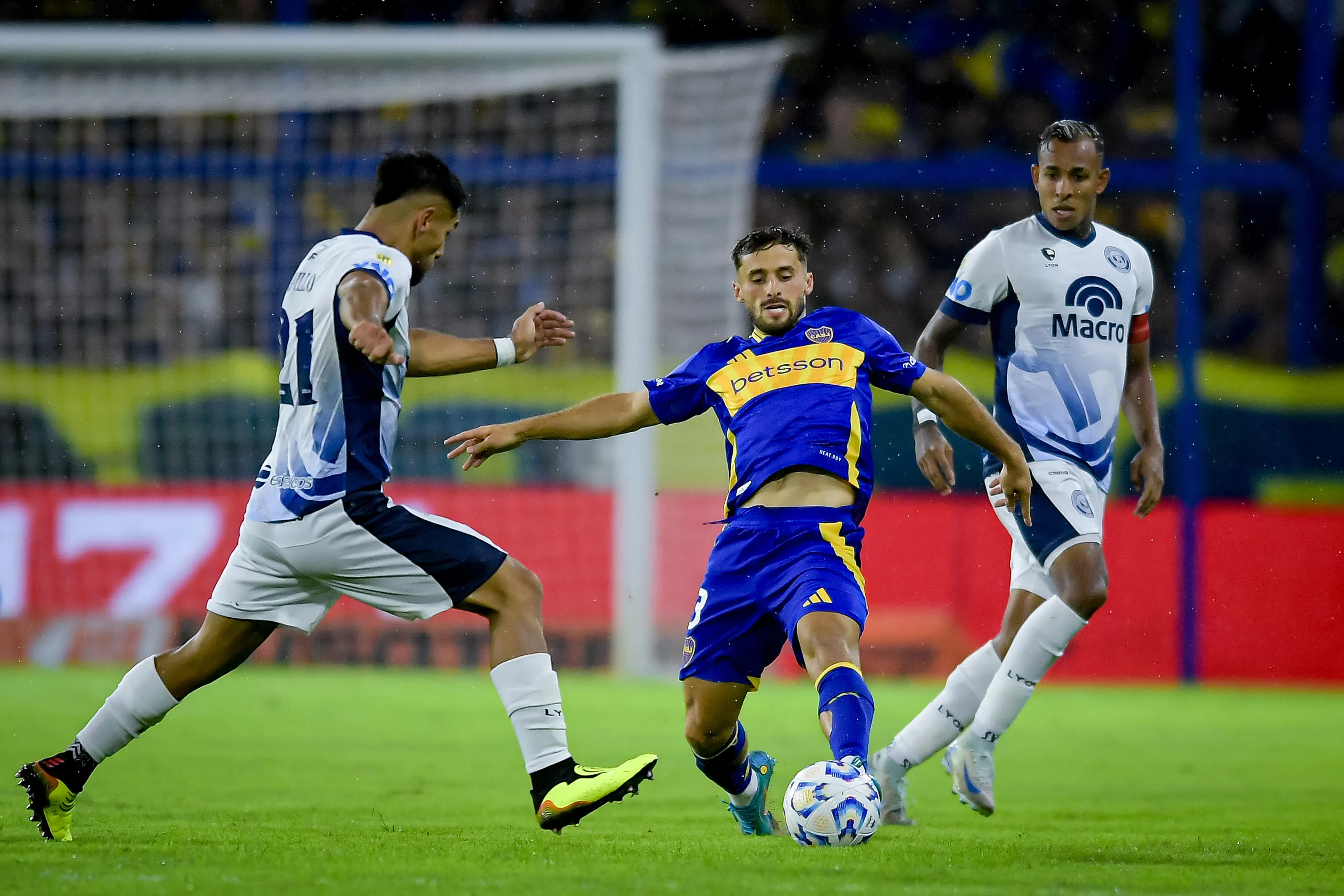 Villa, en un duelo contra Boca. (Getty)