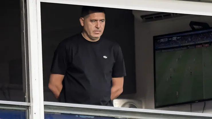 La reacción de Riquelme en su palco.
