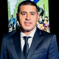 El patrón que Riquelme repitió en Boca con los últimos entrenadores que contrató