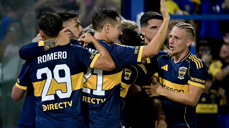 Tres integrantes del plantel siguen entrenando en Ezeiza.