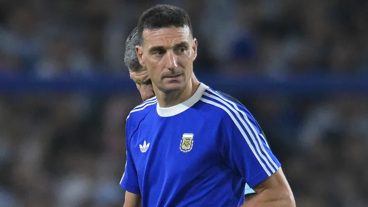 Scaloni confirmó su decisión con Paredes en Argentina.