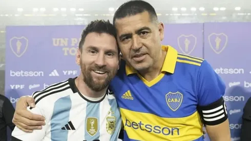 Lionel Messi y Juan Román Riquelme cumplen el 24 de junio.