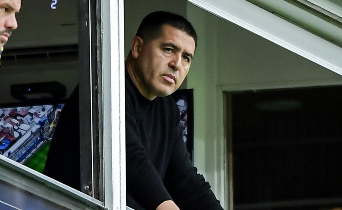 Riquelme apunta a Romaña y Villa como tercer y cuarto refuerzo