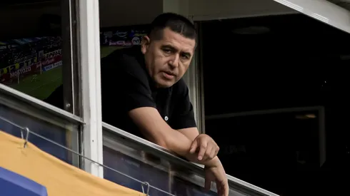 Riquelme se bajó de la pelea por un jugador debido a su precio.