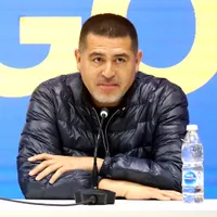 Riquelme sigue su situación: un extremo gusta en Boca y puede quedar libre en diciembre