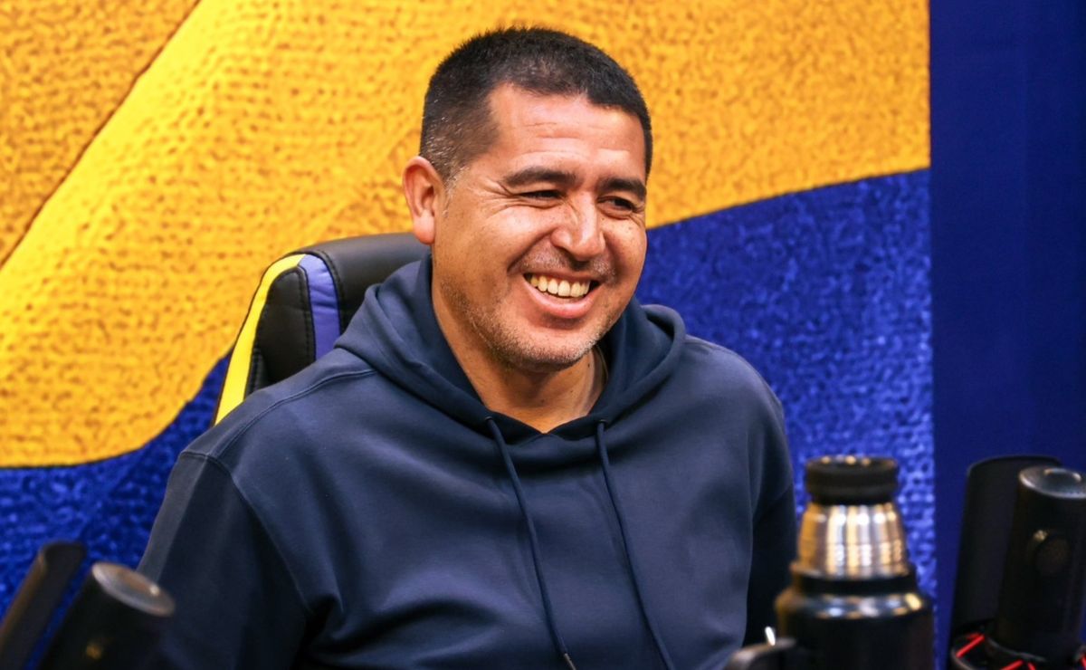 Riquelme cerca de cerrar el regreso de Sebastián Villa a Boca