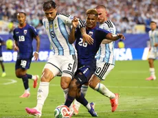 El partido de Paredes: entró en el momento picante y festejó como nunca la clasificación