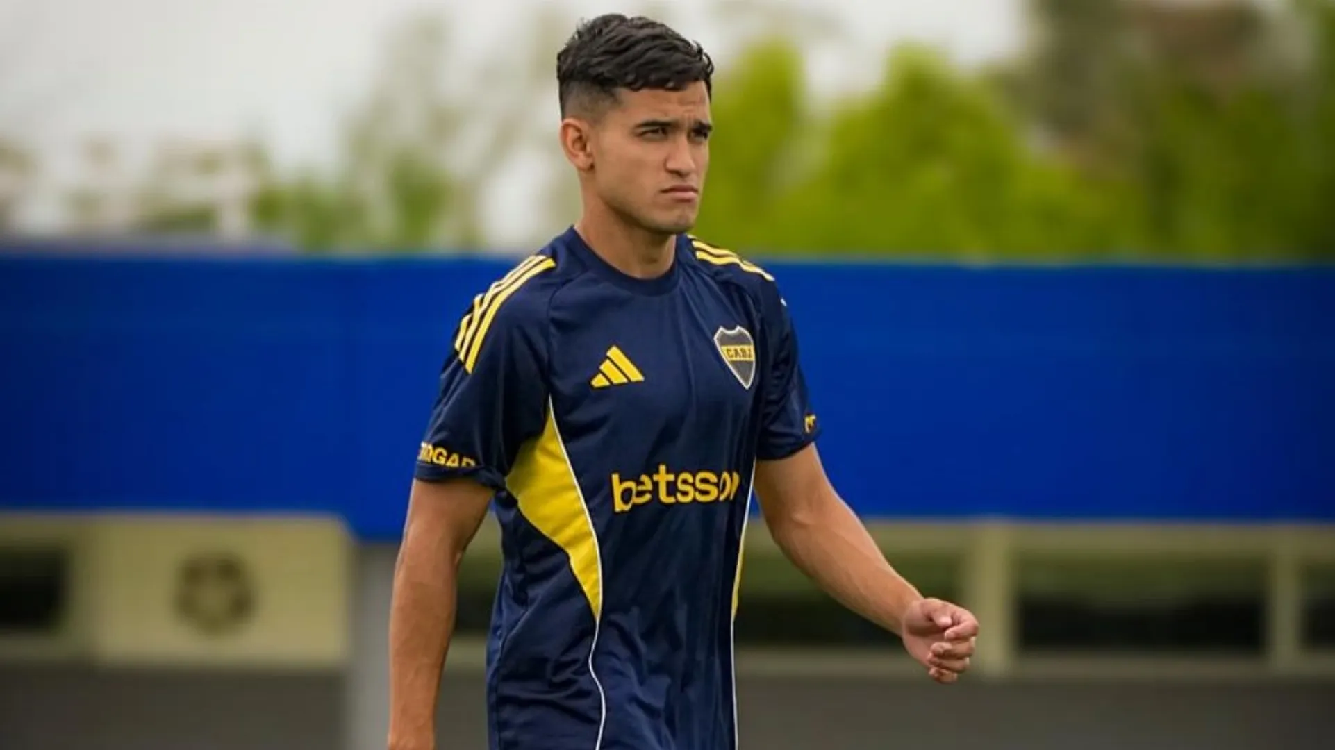 Gorosito pelea con Lozano por el puesto de lateral derecho. (Instagram)
