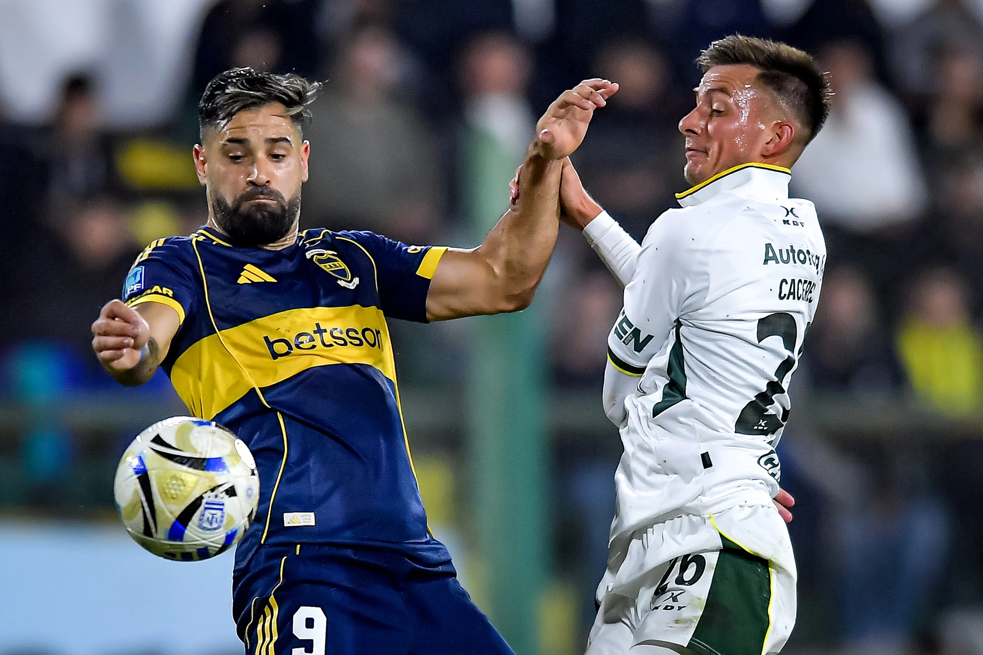 Giménez no tendría sitio en Boca. (Getty)