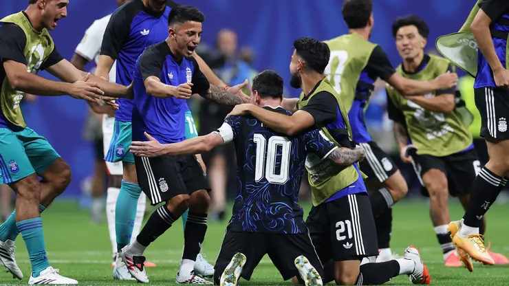 Argentina reaccionó ante Inglaterra y jugará la final del Mundial 2026 ante España.