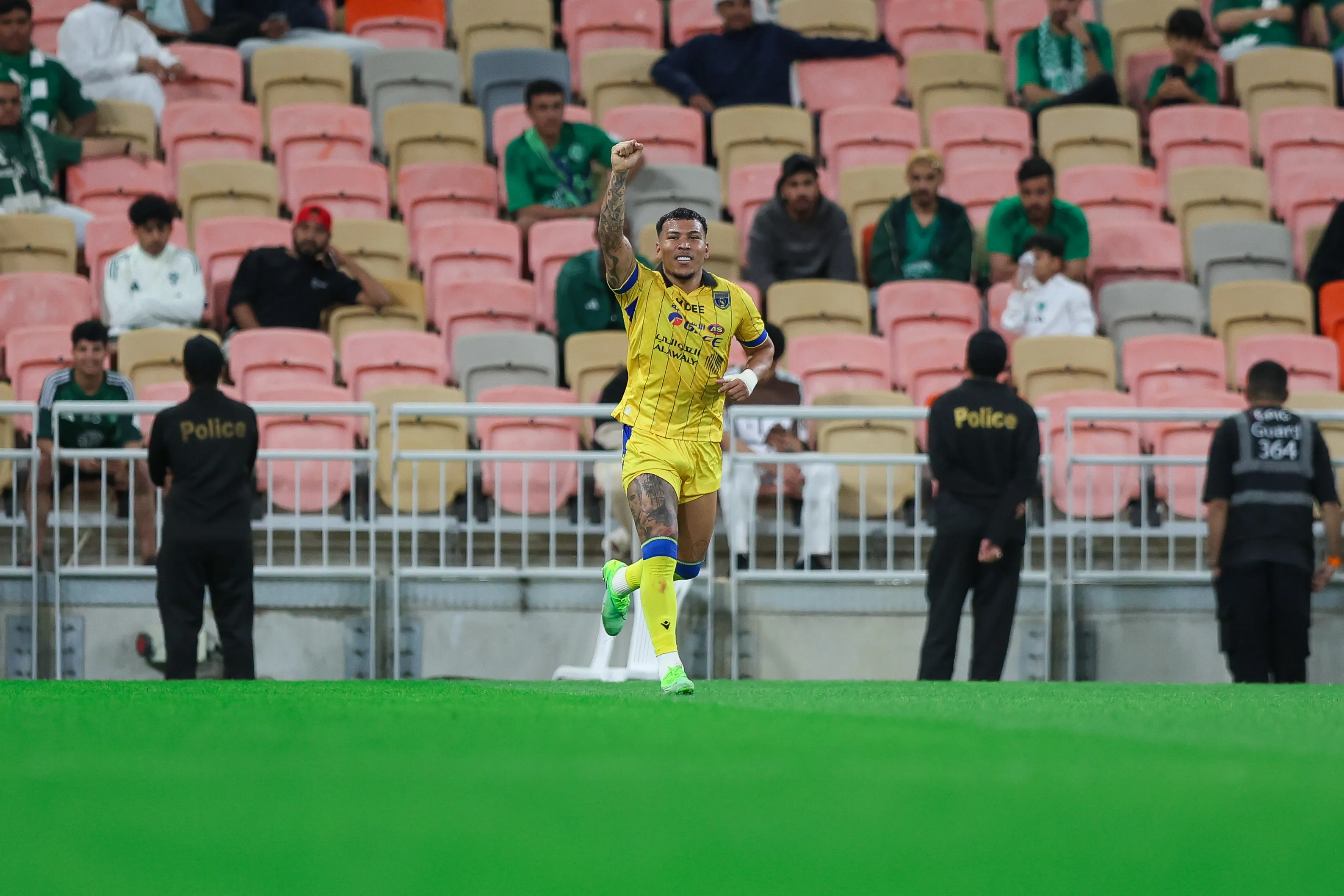 Roger Martínez interesa en Boca. (Getty)