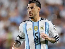 Con Paredes y dos dudas: el equipo que piensa Scaloni para la final con España