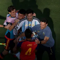 Paredes estalló contra Gavi y Eric García ni bien terminó la final: hubo manotazos y Scaloni separó
