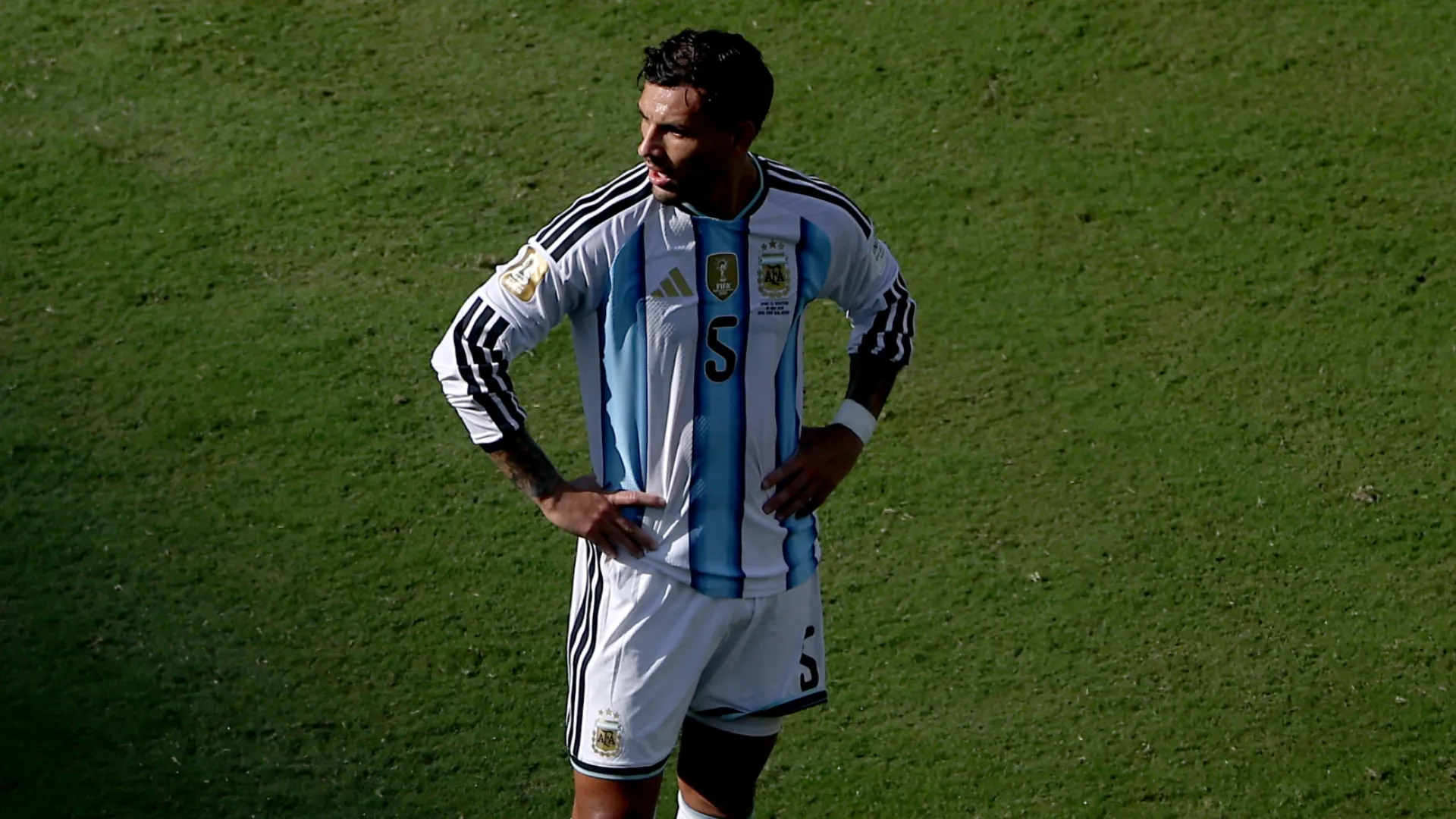 Paredes terminó el Mundial con una lesión.