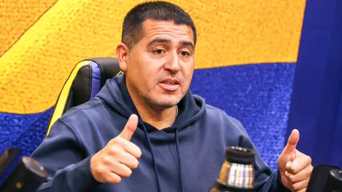 Riquelme se contactó con un delantero que le gusta a Arruabarrena.