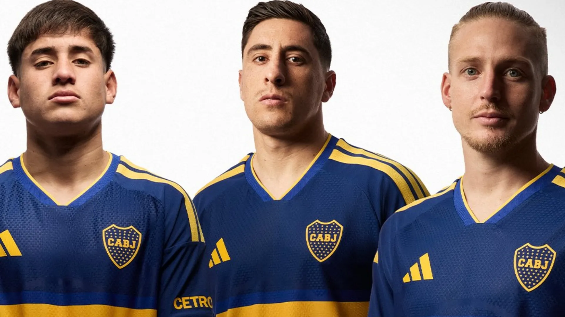 Las foto de la nueva camiseta titular de Boca. (Boca Oficial)
