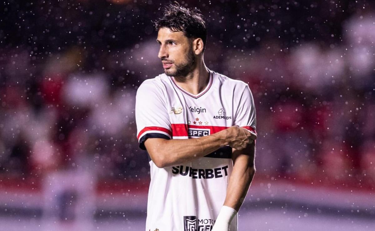 Calleri se aleja de Boca: extendió su contrato con São Paulo hasta 2028