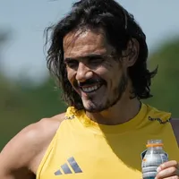 Cavani bancó a uno de los más cuestionados en Boca: "Vamos, viejo"
