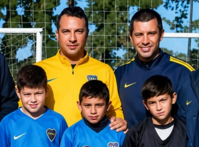 Flores lleva más de una década adentro de Boca.