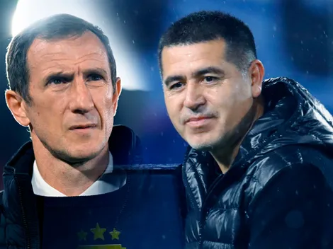Riquelme y Arruabarrena hablaron en el avión a Paraguay