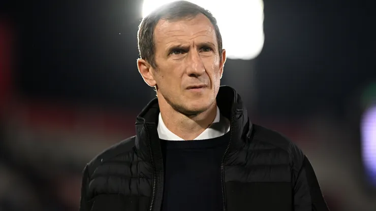 Arruabarrena piensa en cómo reemplazar a Aranda.