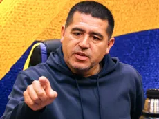Riquelme respaldó a Alan Velasco: "Le falta esa cuota de suerte"