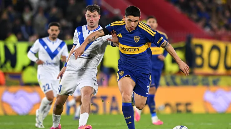 Boca se mide con Vélez en Córdoba.