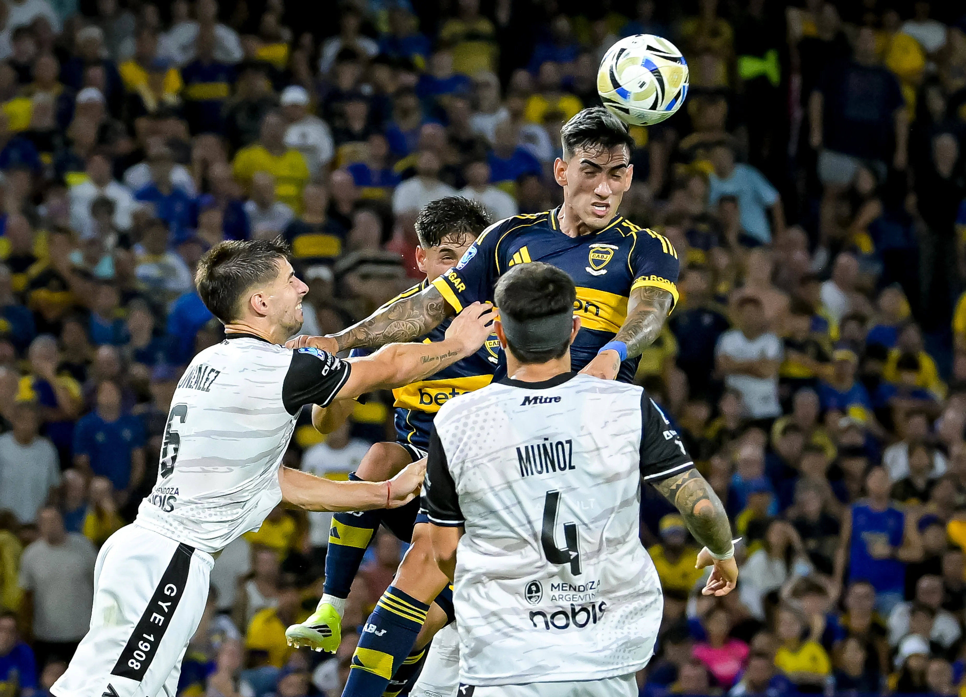 Boca vuelve a medirse con Gimnasia de Mendoza. (Getty)