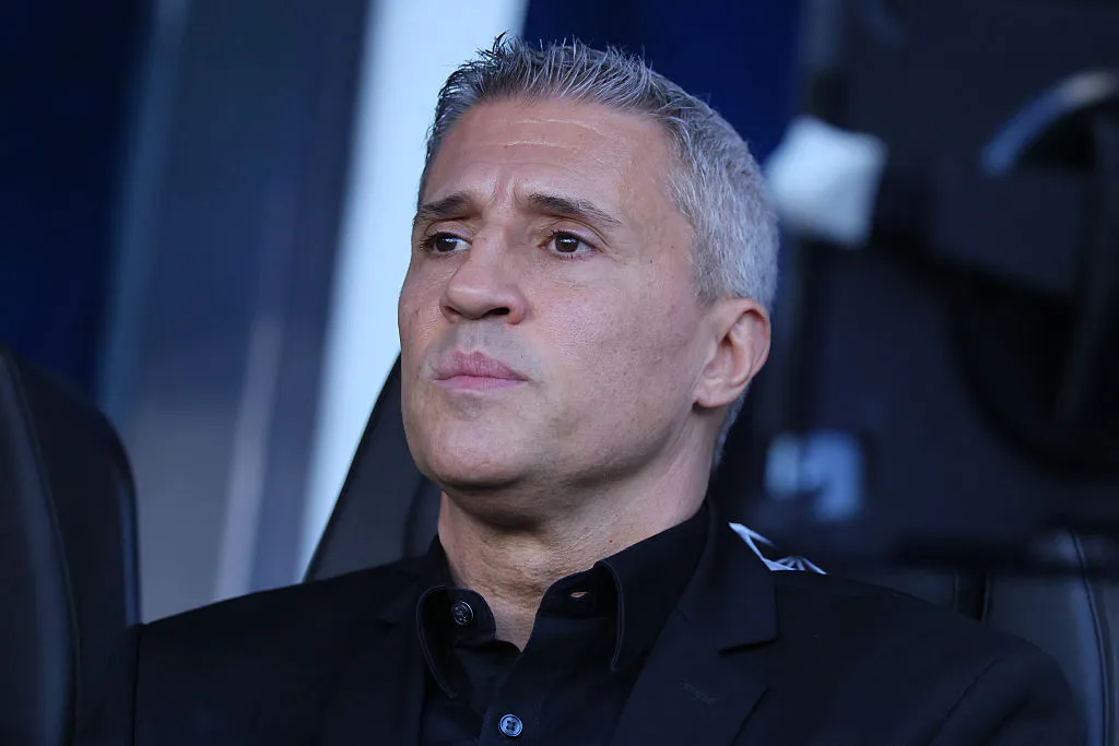 Crespo se queda con Zenón. (Getty)